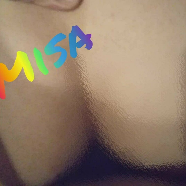 アナルにおち◯ちん😳
まだちょっとキツくてずっとはできないので、
もうちょっと開発が必要かな💦