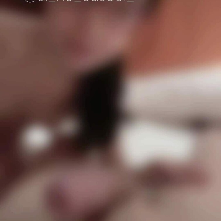 皆さまのいいね🤍いつもありがとうございます

フェラ動画です