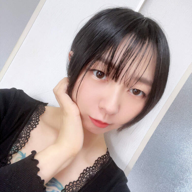 口閉じ▶︎舌見せ
(っ`👅´c)