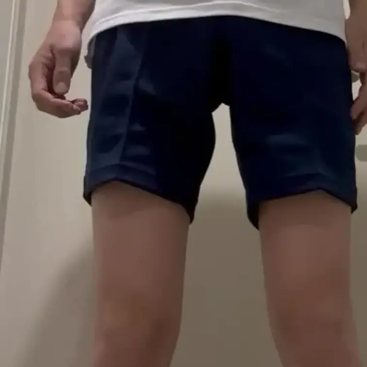 #2 近所の中学校の体操着が手に入ったのでそれでお漏らししてみた