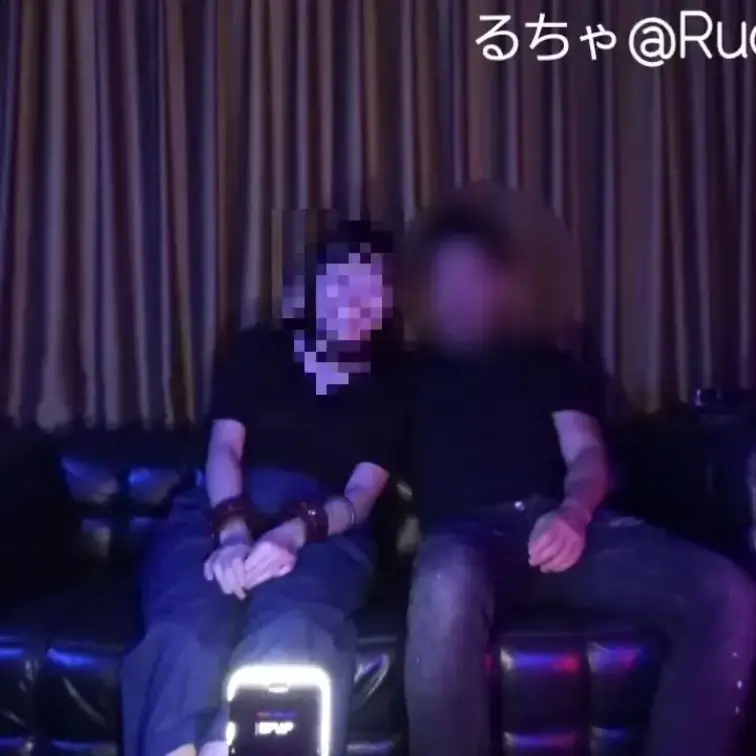 喉奥イラマ
(メイン13分08秒)

喉奥抉ってるとき、
ずっと俺の顔を眺めて萌え散らかしてんだよね