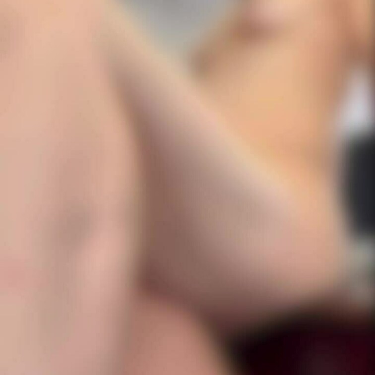 やっぱりこれ❤️気持ちイイ😍
家に帰っても
台所で癖になっちゃいそう🥺💦
