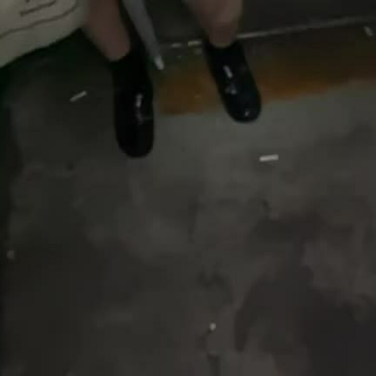 ※身バレ削除案件【美少女で美乳の塩対応系P活女子2射精流出映像☆中にも顔にも出される美巨乳女子】

本編はこちら
