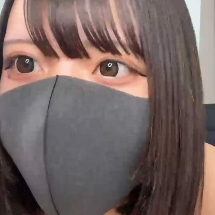 【りん 18 歳】

りんさんのライブ配信の課金部分を【見逃し配信】できちゃいます

生配信 だと、1 回の課金