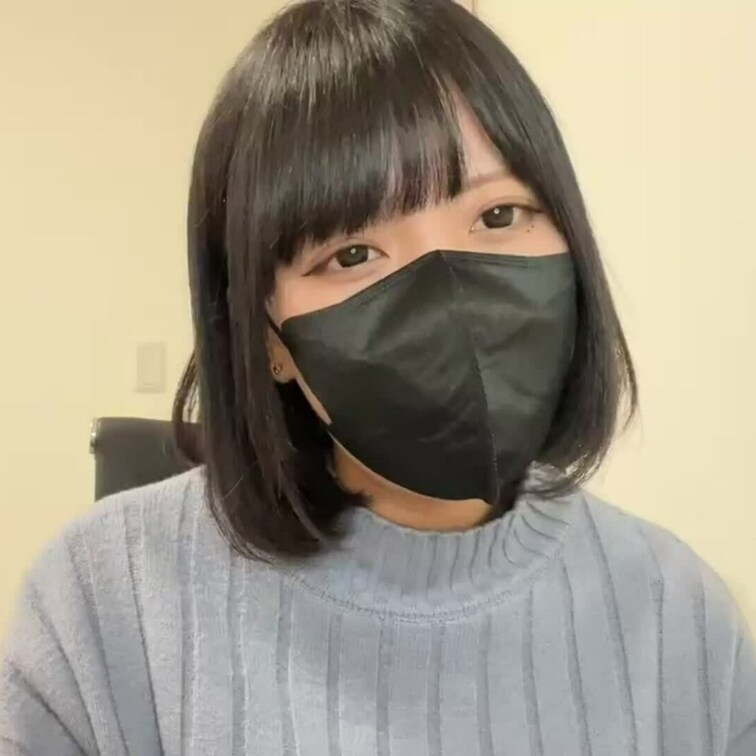 【りん 18 歳】

りんさんのライブ配信動画です
生配信だと、1 回の有料配信を視聴すると、おおよそ平均 5,0