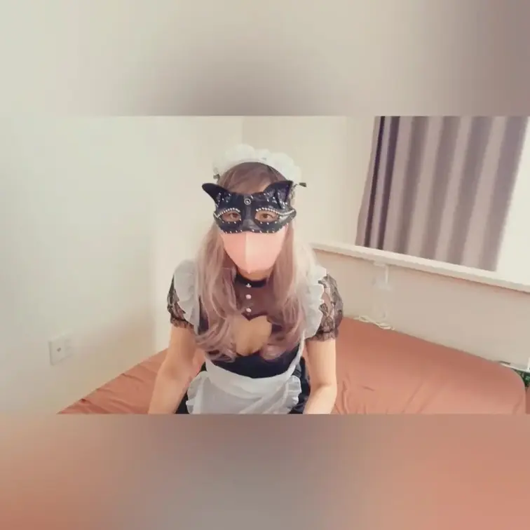 動画⑯
【メイド風コスプレでフェラ】
◯コスプレでフェラを色んな角度から撮ってみました🎥🤭