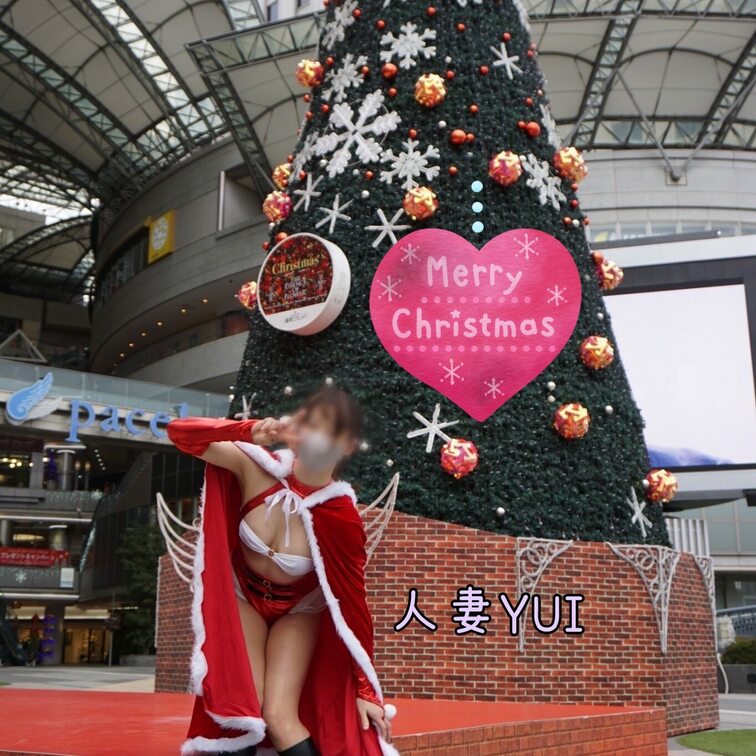🔔🎁MerryChristmas🎅🎄
YUIサンタがでっかいクリスマスツリーと一緒に皆さんの素敵なえちクリスマスを盛り