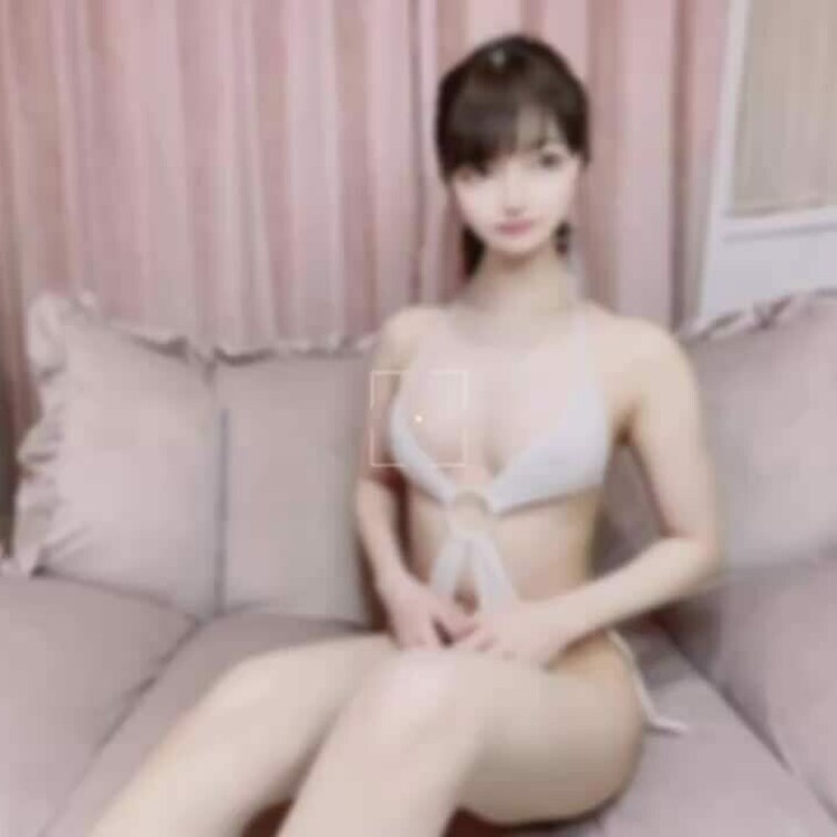 【顔出しオナニー動画💓】やっぱり乳首イキが好き♡
最近すぐイっちゃう🙈💓
こんばんは💓

今日のオナ動画は乳首イ