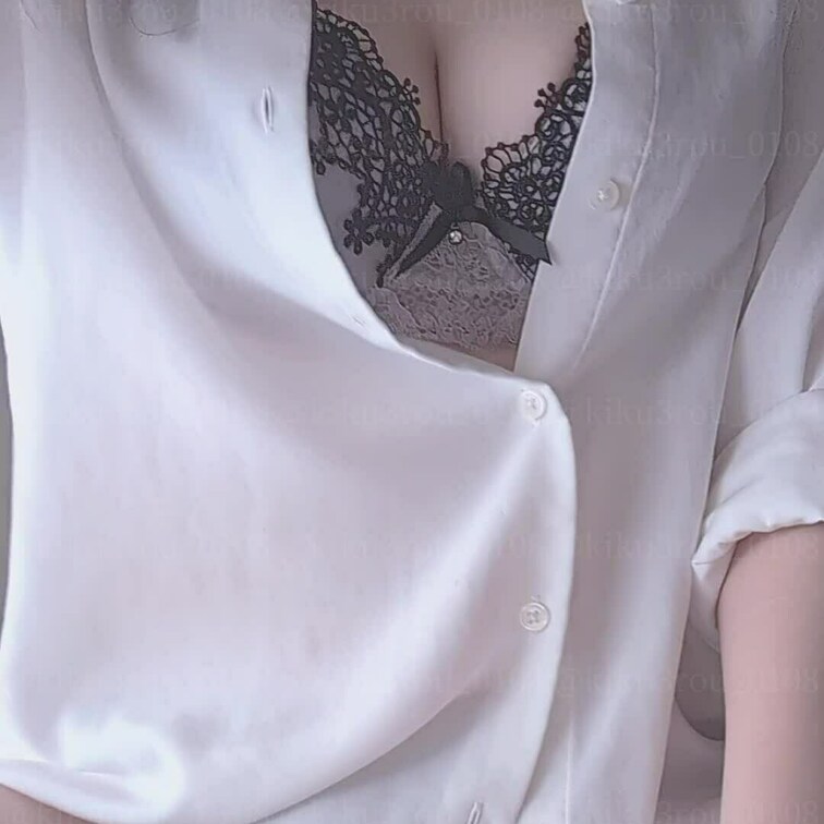 え…?? 私が動くの…??
じゃあ、気持ち良くなってもらう為に頑張るね…///♡
.
.
.
.
.
コメ