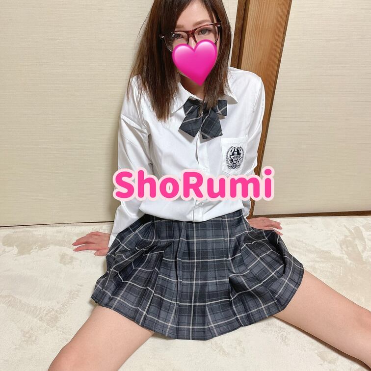 女子○生制服コス💕