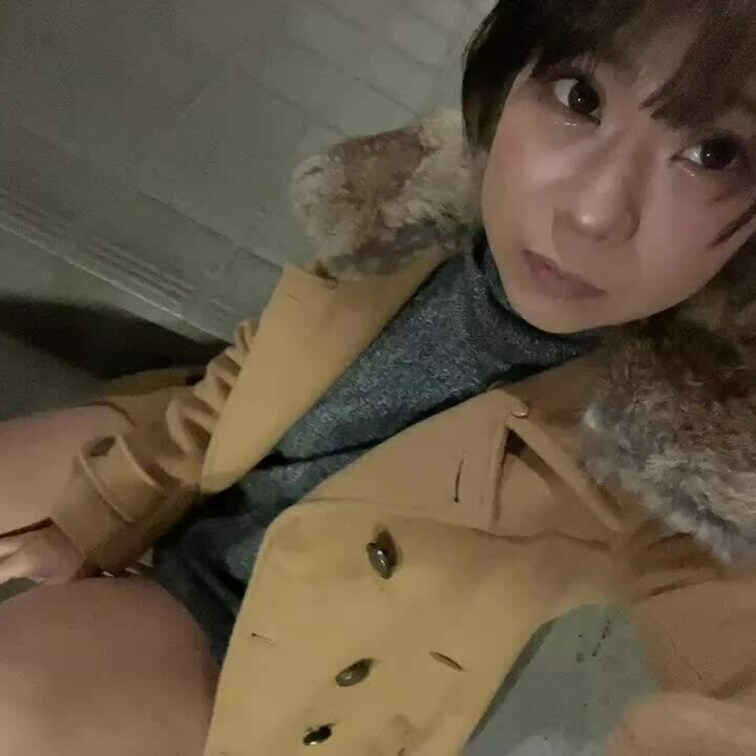 ドキドキ野外でプチ露出♥️

いけないけど
見て欲しい…

♥️痴女ギャル♥️てんちゃんの性記録(*´³`*)
