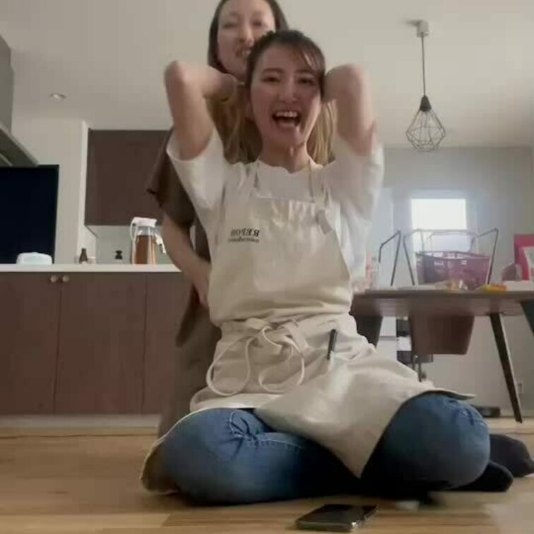 皆様いつもご購入ありがとうございます☺️
今回のくすぐり動画はこちらです👍

是非見てあげてくださいね(  ˆОˆ