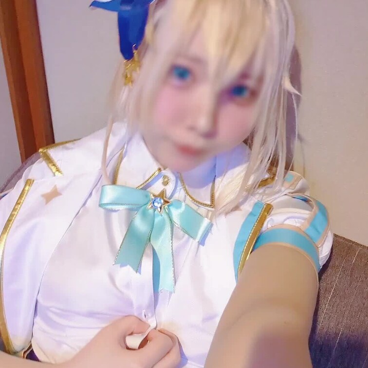 【風間い◯はCosplay動画】
乳首…見えちゃう！