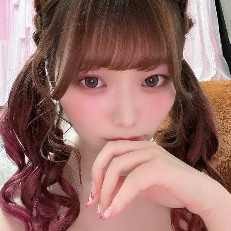 髪の毛がんばったんだーぁ！！(ﾉ≧ڡ≦)☆

どおかなぁ？？꒰ঌ ¨ ໒꒱