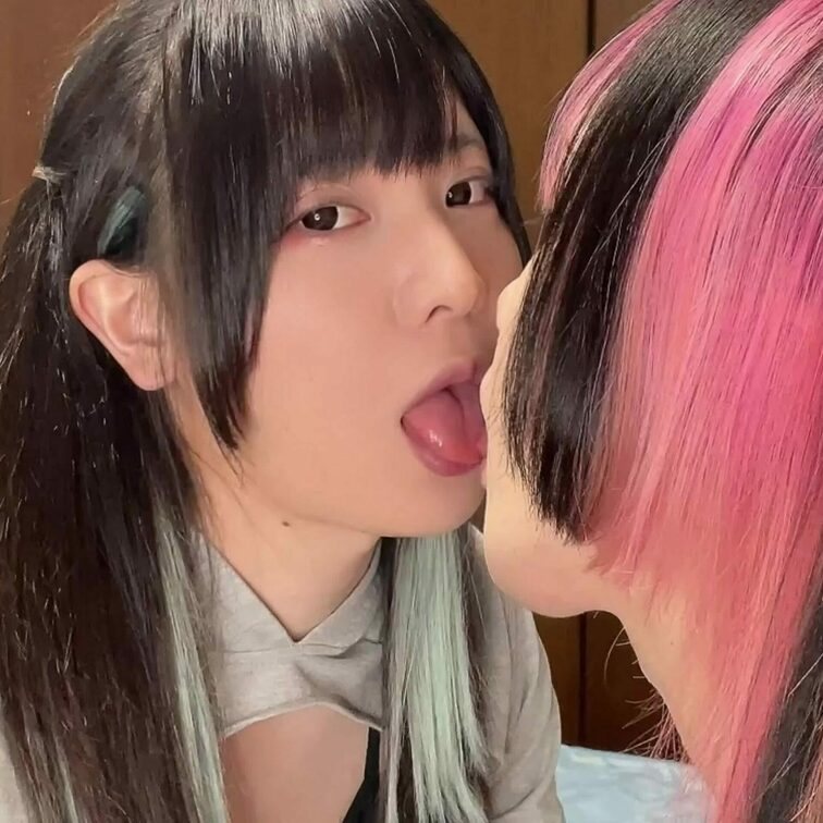 べろちゅー手コキ&フェラでイかせちゃったよ( *¯꒳¯ )💕