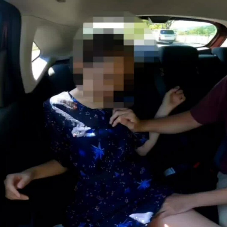 21歳シンママと車内3P　無許可生ハメ　
サンプルダイジェスト
本編はこちらから↓↓↓
https://myfan