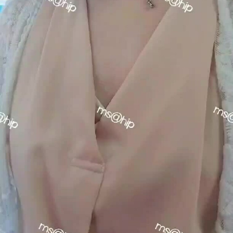 💕バスの中でちらり💕