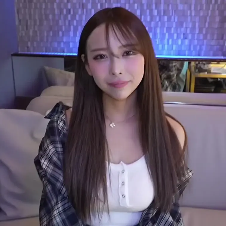 この日バチボコにセックスしました…♡♡

チンポ硬すぎてアヘアヘとまらないし
獣みたいに喘ぎすぎた……。

こ