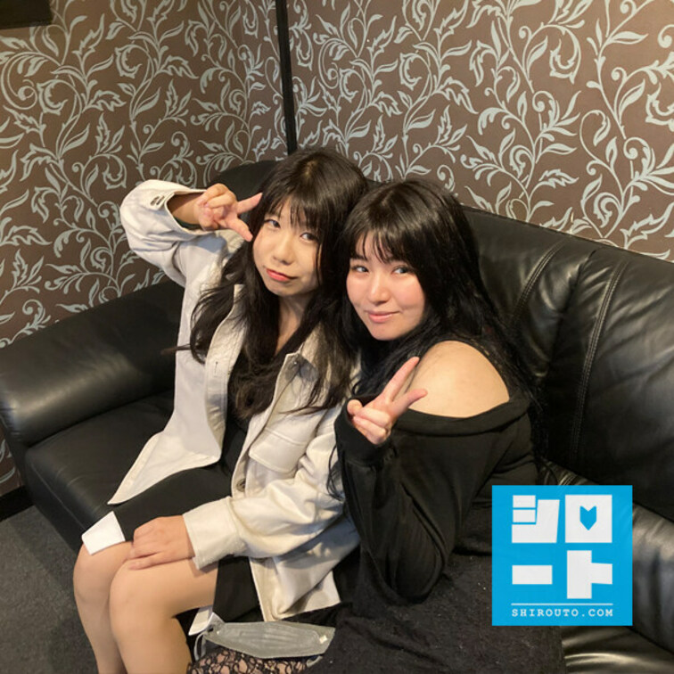 今回はなんと、大学で知り合ったお友達同士のレズプレイ動画！

以前、撮影した女の子に出演したい女性がいれば紹介してね