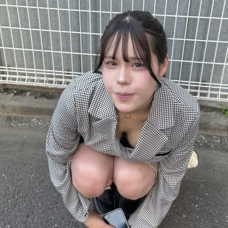 【♡いいね】と【保存】を押してから動画をご覧頂くと…🎁
#1【MIWAKO 19歳】
今回ストリートスナップに協力し