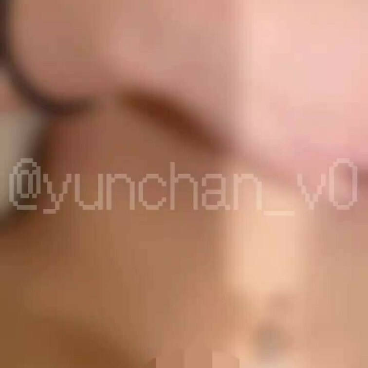 いつもは中だしです♡
出てるところ見るの好きです‥
ちょっと顔見れるかも♡
...
ゆん♡Mな女の子の投稿 | 