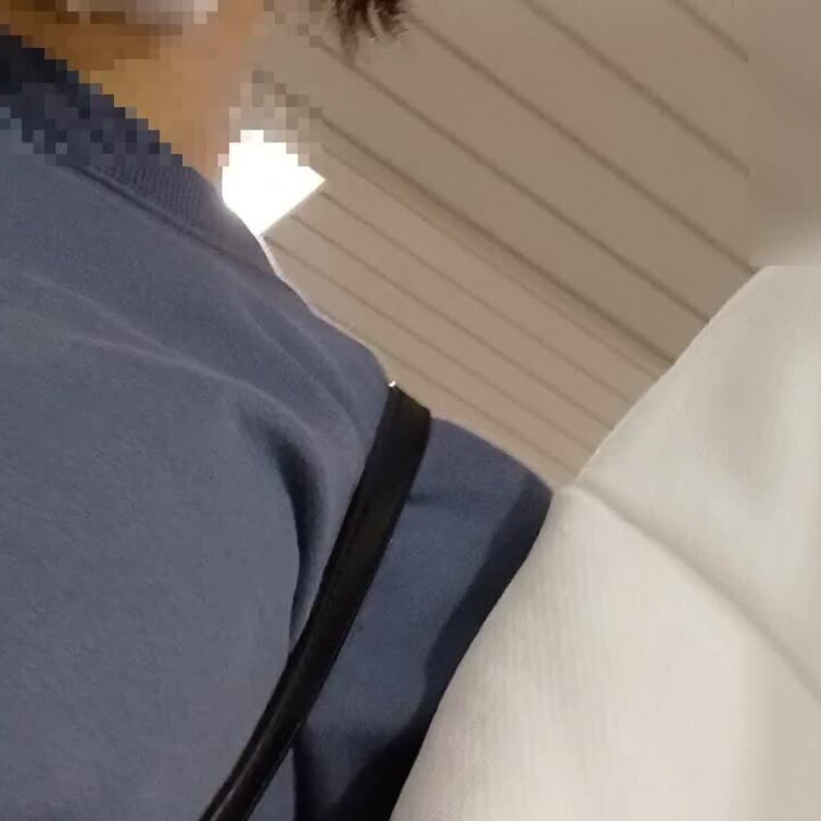 めっちゃ美しい巨乳、バック最強のJD4

ベッドに横にして僕が立ってのバック。踏ん張れるからより奥に当たります。ひた