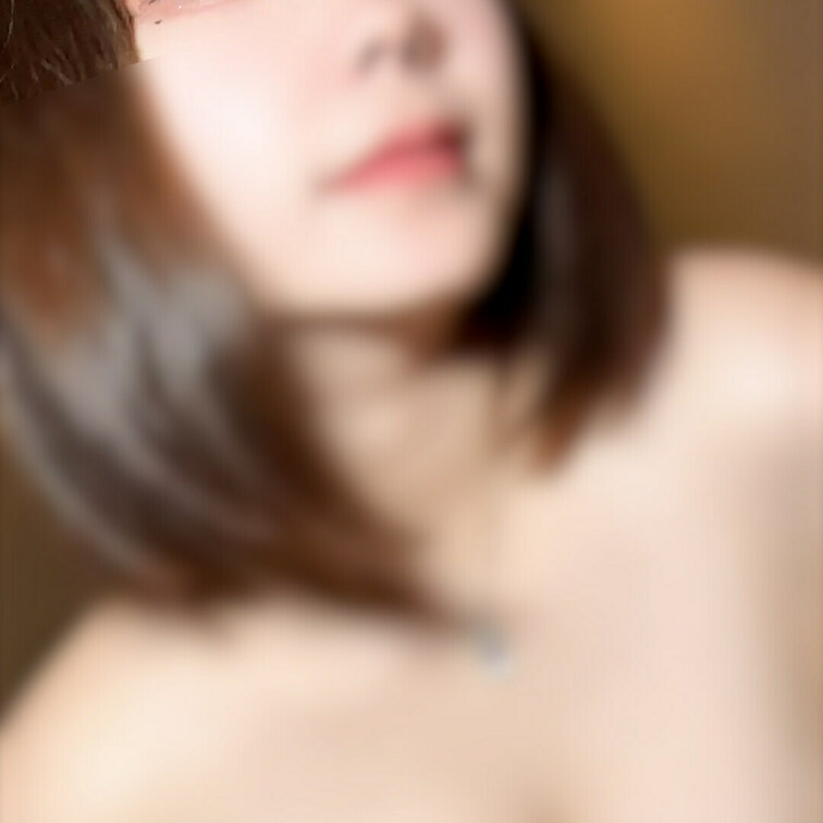 【個撮】Hカップリ●レ卒業生ｐ活記録。爆乳ゆらしてくぱぁ～して大量中出しハメ撮り

================