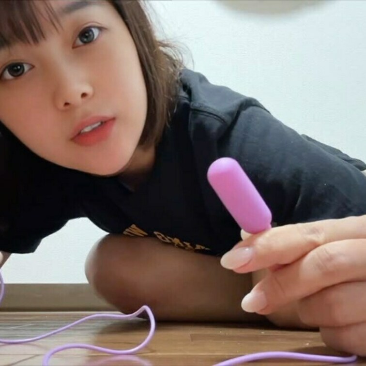【ファン限定フル動画】🎁

ドラマみていたらえっちなシーンが流れておなにーしたくて一人えっちしちゃいました…