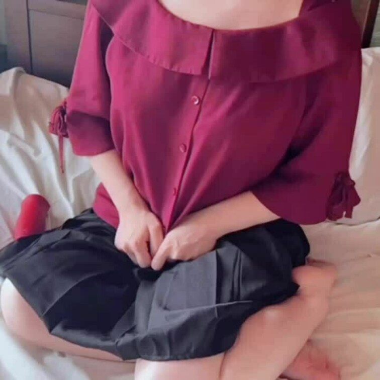 乳首やクリを吸われてイっちゃいました…