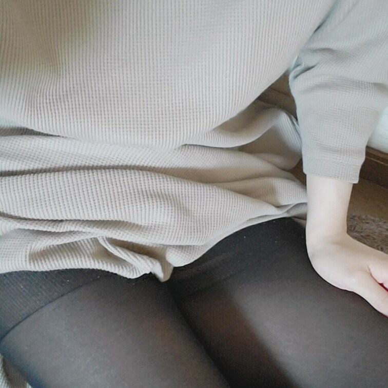 膝枕するので、一休みしますか？（…・   ・…）ﾎﾟｯ❤