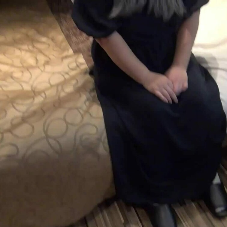 SNSで知り合った爆乳素人あいちゃんとの個人撮影はめ撮りです。
完全素人○○○との撮りおろしの動画となります。
ぴち