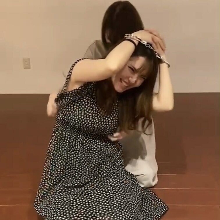 皆様いつもご購入ありがとうございます☺️
今回のくすぐり動画はこちらです👍

是非見てあげてくださいね(  ˆОˆ