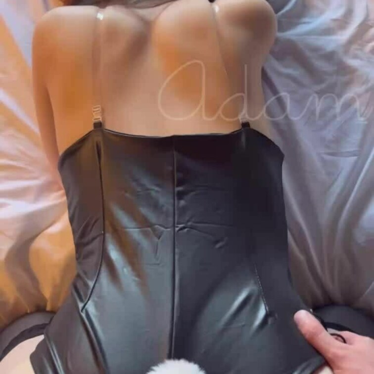 男目線のバニーガールバック