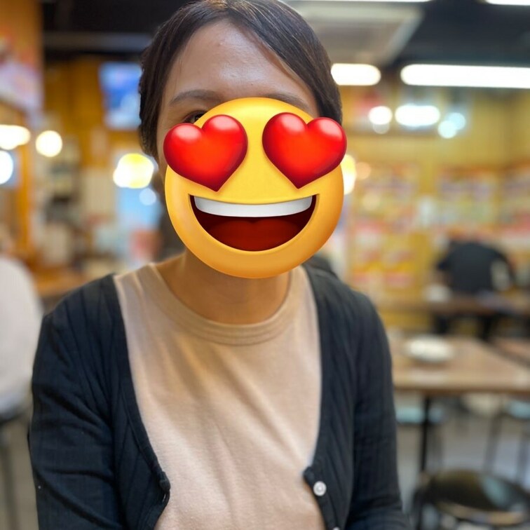 散歩がてら妻と一杯やってます