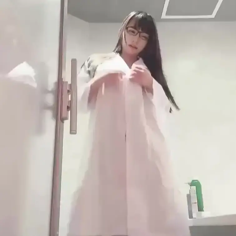 ”まんげ剃ってこい”って言ったら動画送ってきたんだがwww