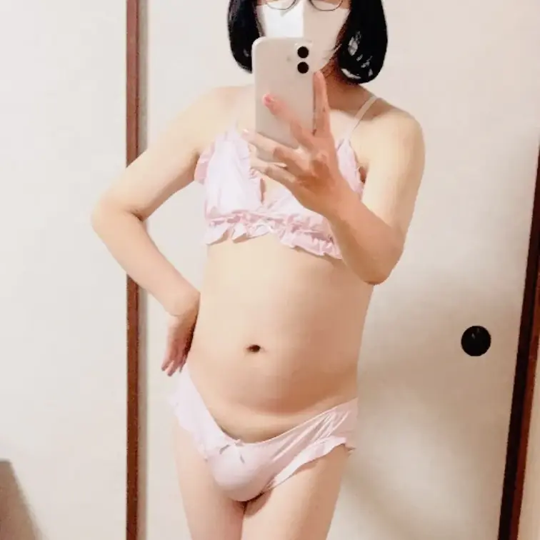 12月の下着まとめ❣️

これで今年のエロ活はおしまいです〜
よいお年を〜

#女装
#男の娘