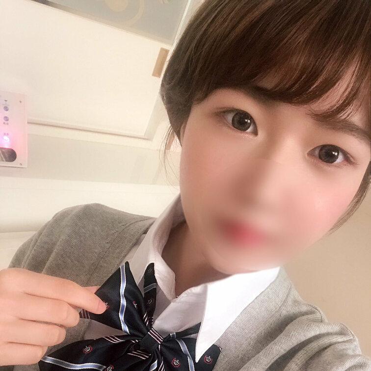 制服を着た超リアルマネキン本物志向
＊本編にぼかしはありません。
＊出演女性に対する質問には一切答えかねます。