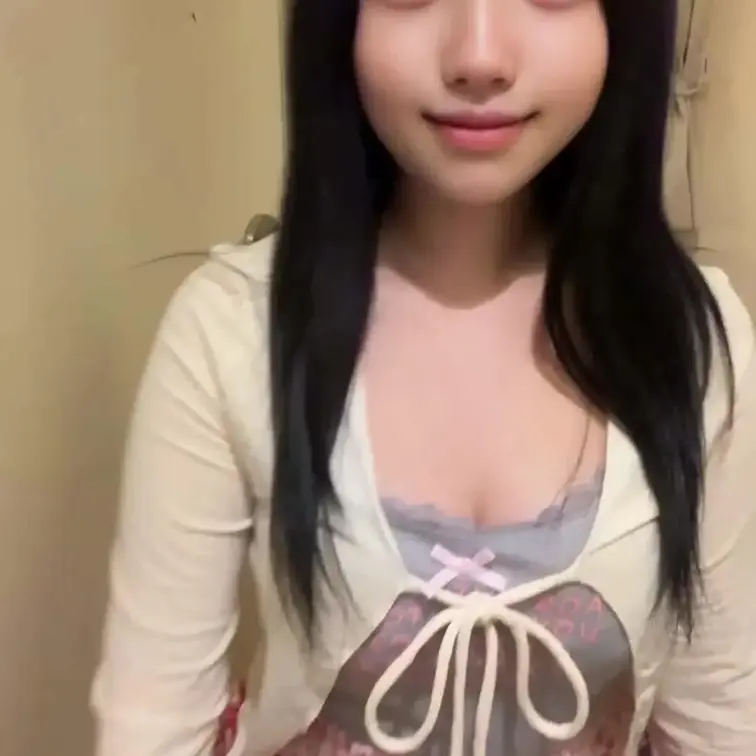Xに載せたら２秒で消されたえちち動画
期間限定特別公開💖