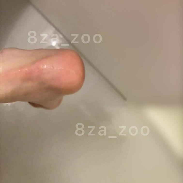 シャワー中の足🛀🦶