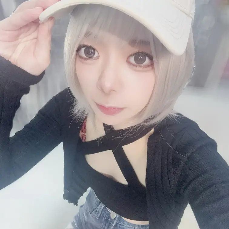金髪ギャル風?
