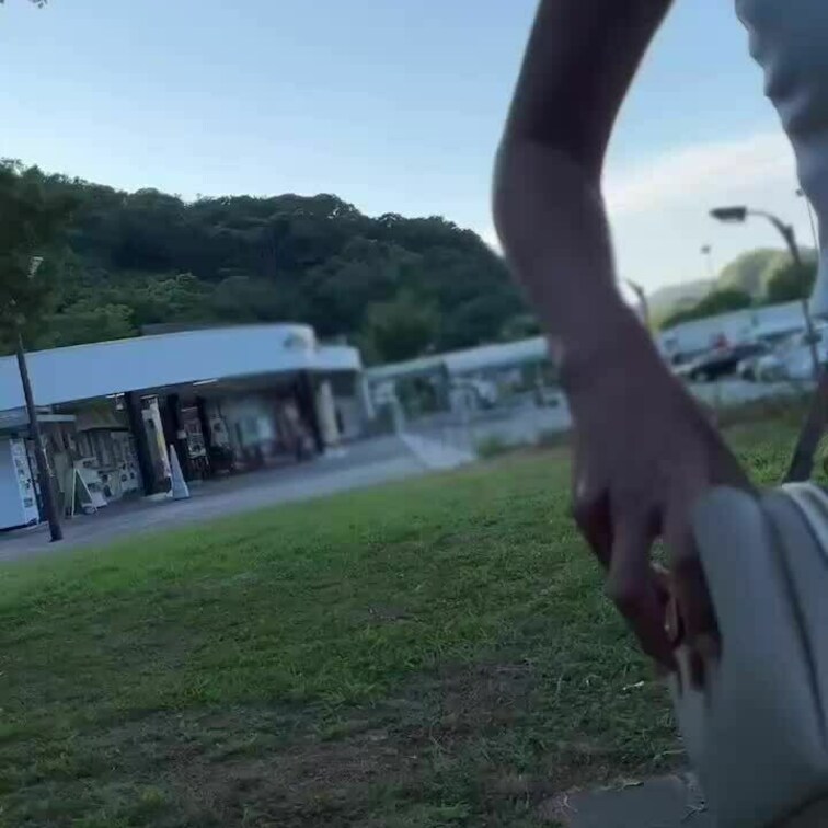 今年、2度目の海で大胆な夏夜-73-

夏夜と遊びたい方は、ぜひコメント下さい。
もしくはX (Twitter）の