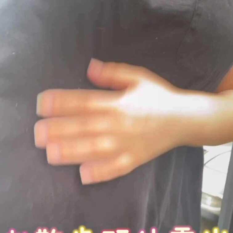 早朝露出散歩
朝のお外は夏でも気持ちいいね
癖になっちゃいそうだよ、
心がとても元気になる気がする☺️