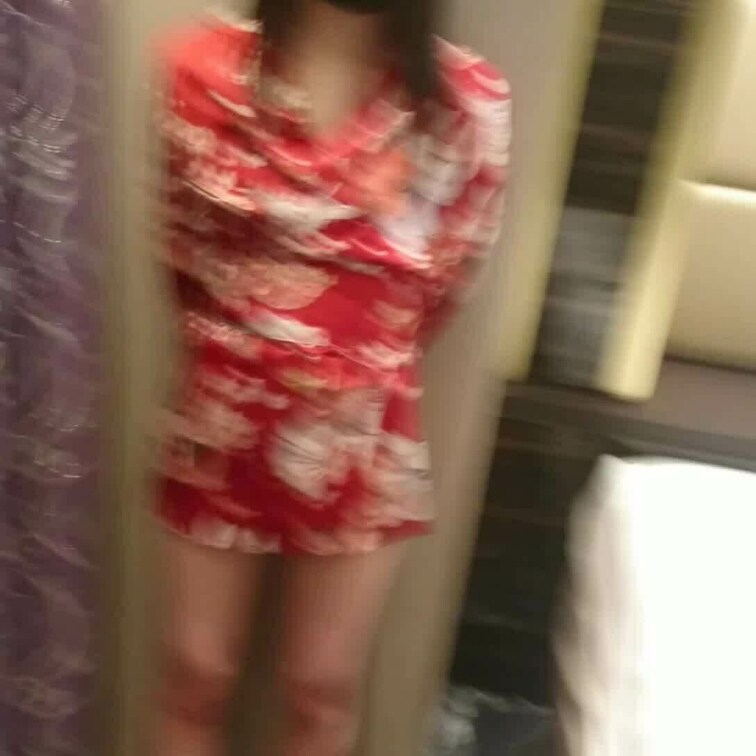 新規のモデルさんと撮影してきました。
鍛えてないのに腹筋が割れているミステリアスな腹筋女子です。

※耐性が弱いの