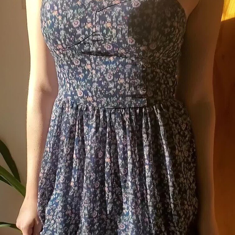 🎥