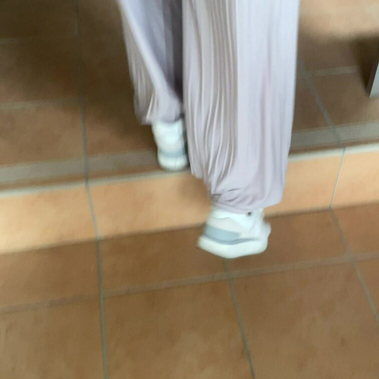 今撮り尻