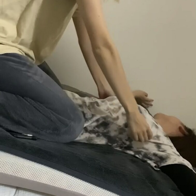 皆様いつもご購入ありがとうございます☺️
今回のくすぐり動画はこちらです👍

是非見てあげてくださいね(  ˆОˆ