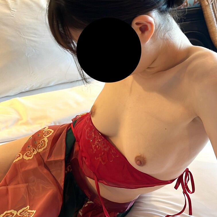 昨日公開したムービーのオフショットです。