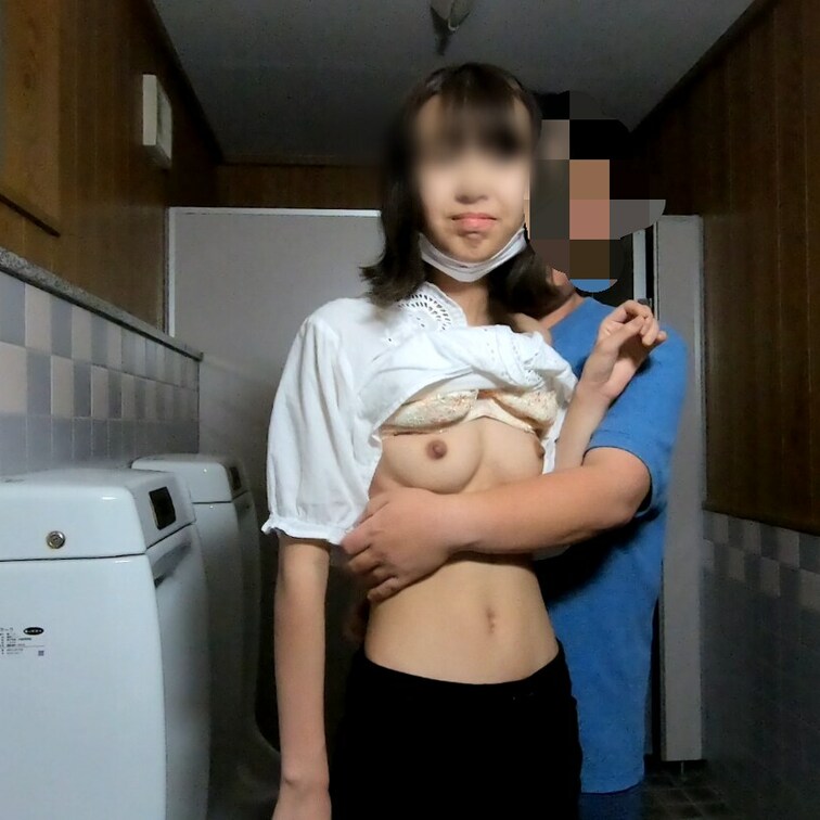 まもなく編集完了。
皆さんが買ってくれたりコメントしてくれたら、続編有り編。
22歳スレンダー大学生せの
深夜の公
