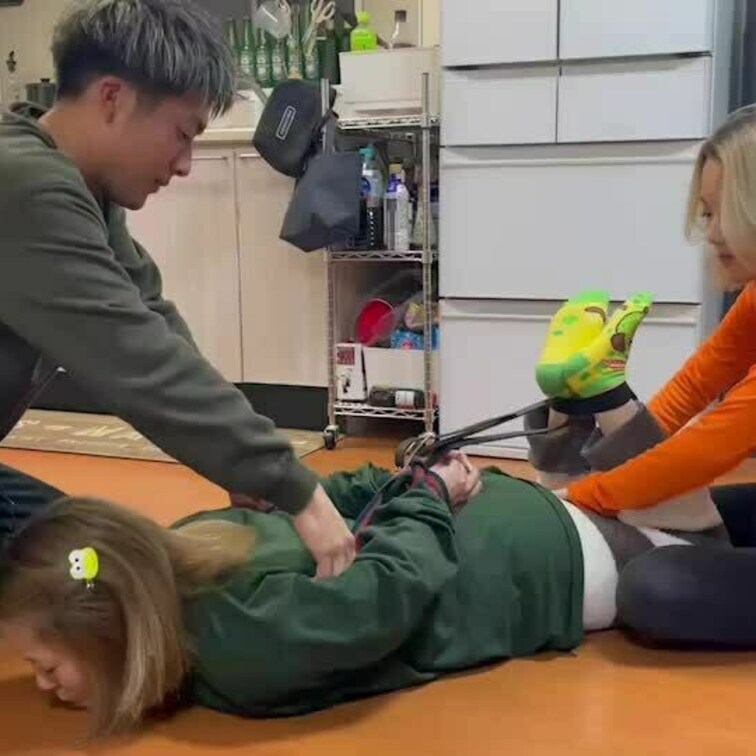 皆様いつもご購入ありがとうございます☺️
今回のくすぐり動画はこちらです👍

是非見てあげてくださいね(  ˆОˆ