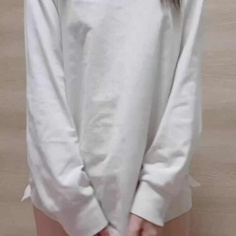 バイト終わりに疲れてむらむらしちゃったからそのままポナニー💕
かわいい下着脱いで、最後はイっちゃった🐰
みんなに見て